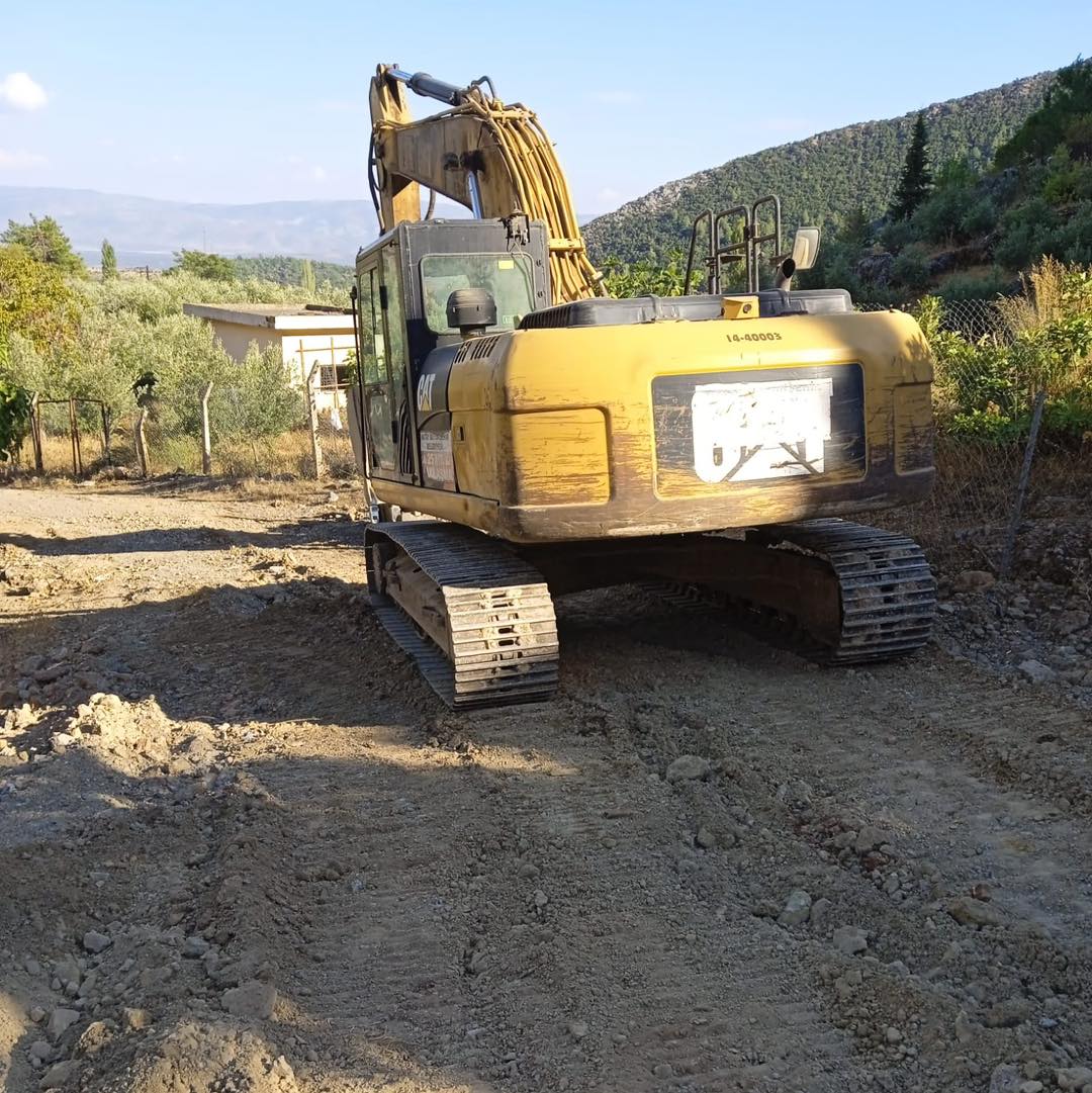 Hassa’da Yeniyapan Mahallesinde Yol Açma Ve Genişletme Çalışmaları Başladı (3)