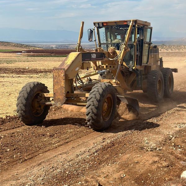 Hatay Büyükşehir Belediyesi, Reyhanlı'da Sathi Asfalt Çalışmalarına Başladı (2)