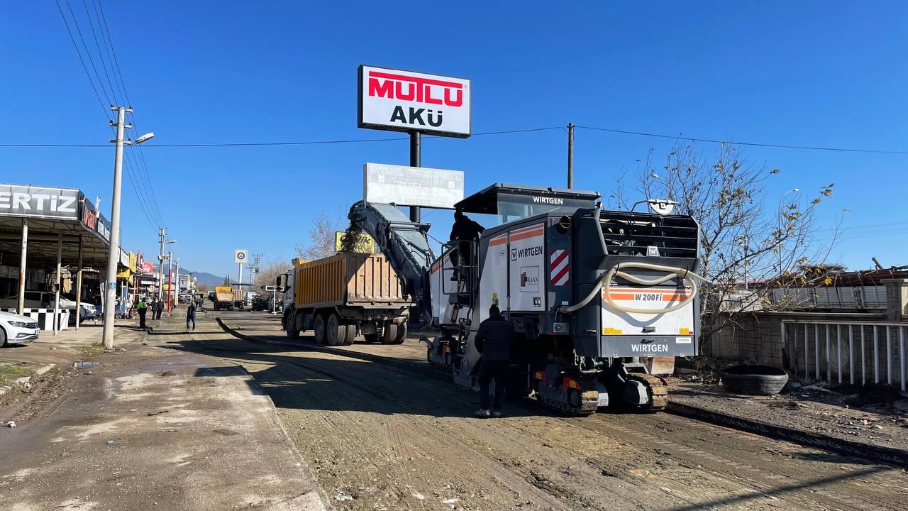 Büyükşehir Kırıkhan'a Hizmet Seferberliği Başlattı!