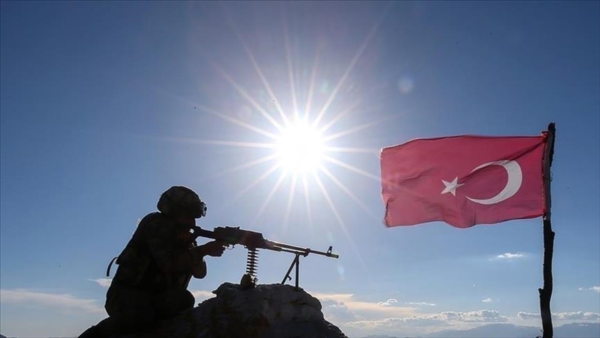 Suriye'nin Kuzeyinde Yaralanan Uzman Çavuş Osman Oktay, Tedavi Gördüğü Hastanede Şehit Oldu