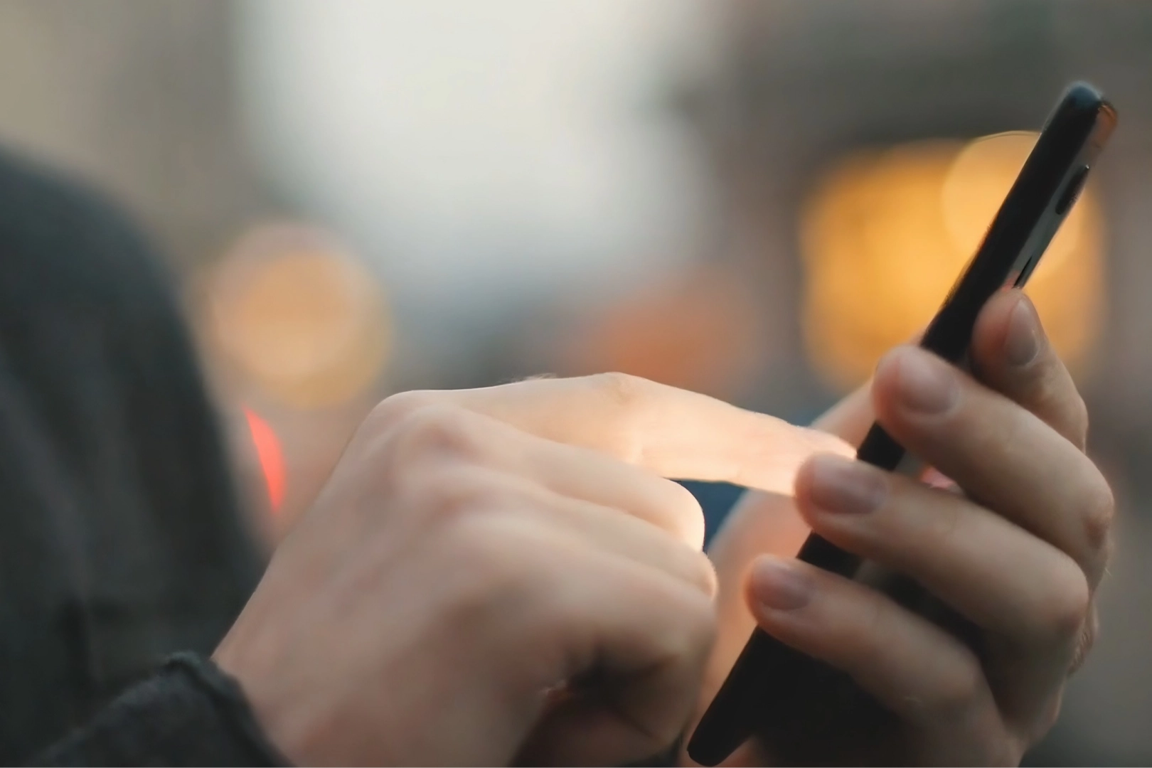 Mobil Internet Kullanımı Artıyor... 4 Saat 4 Dakika Cepte Ve Netteyiz!