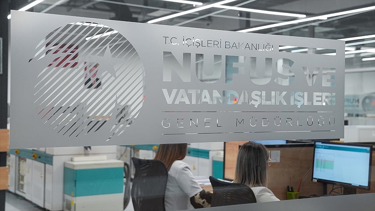 Nüfus Ve Vatandaşlık İşleri Genel Müdürlüğünden Eski Tip Sürücü Belgesi Uyarısı