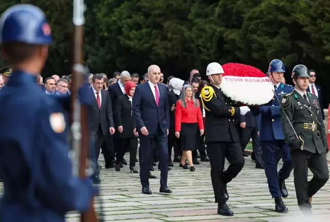 Tbmm'deki Atatürk