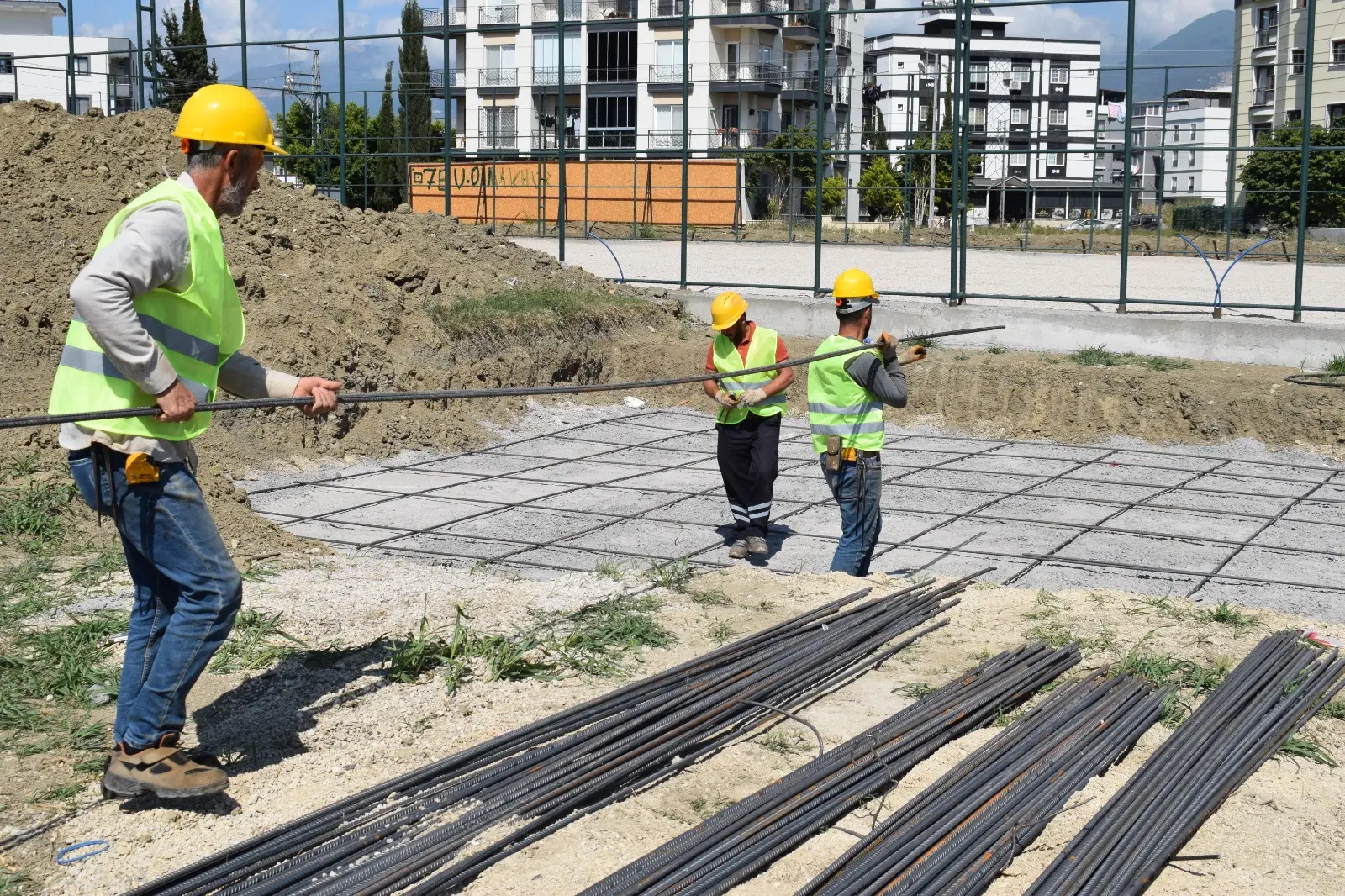 Hbb’den Arsuz’a Yeni Halı Saha (2)