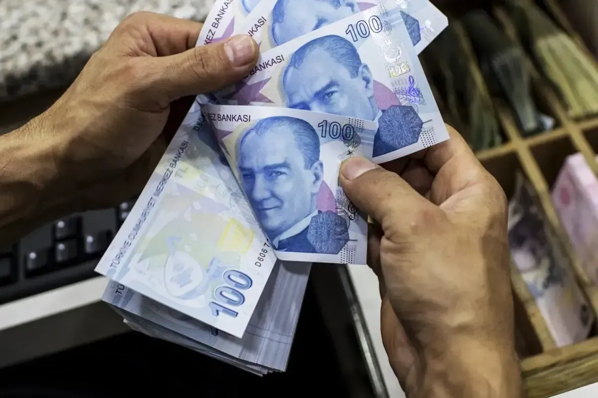 Iste Son Enflasyon Verileri Isiginda Zamli Memur 18591618 7312 Amp