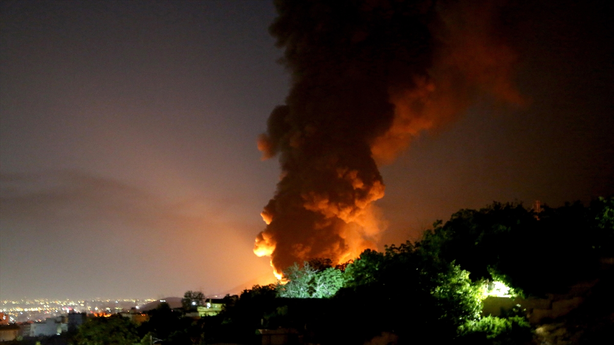 Abd, İran’da Üç Nükleer Tesise Hava Saldırısı Düzenledi