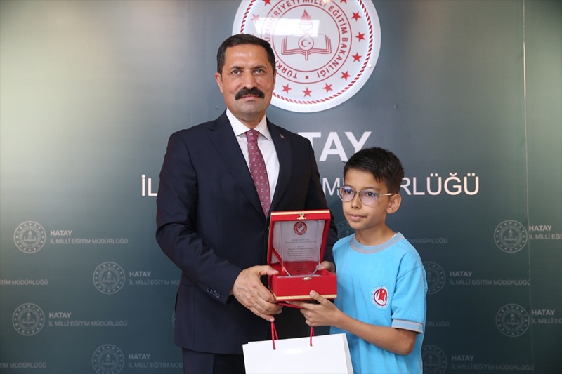 Hatay Vali Burs Ödül (1)