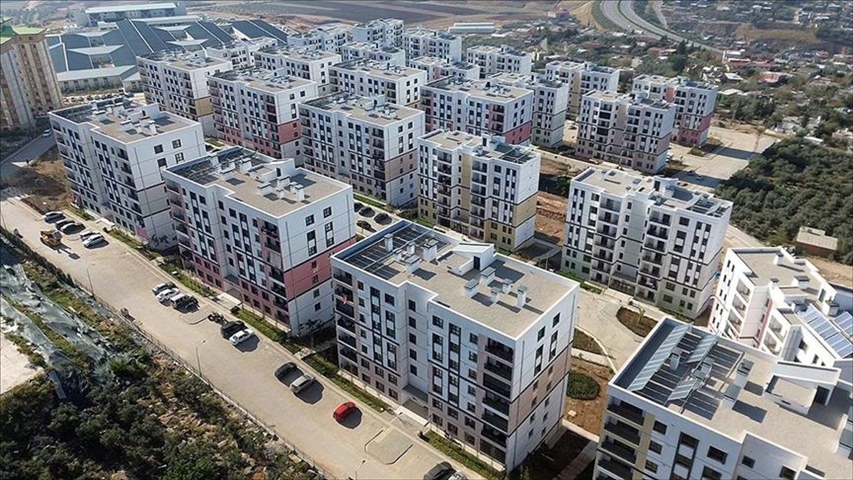 Toki̇, Geçen Ay 5 Bin 899 Konutu Hak Sahiplerine Teslim Etti