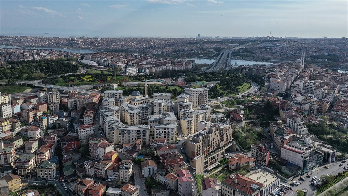 Türkiye'de Mayısta 130 Bin 25 Konut Satıldı