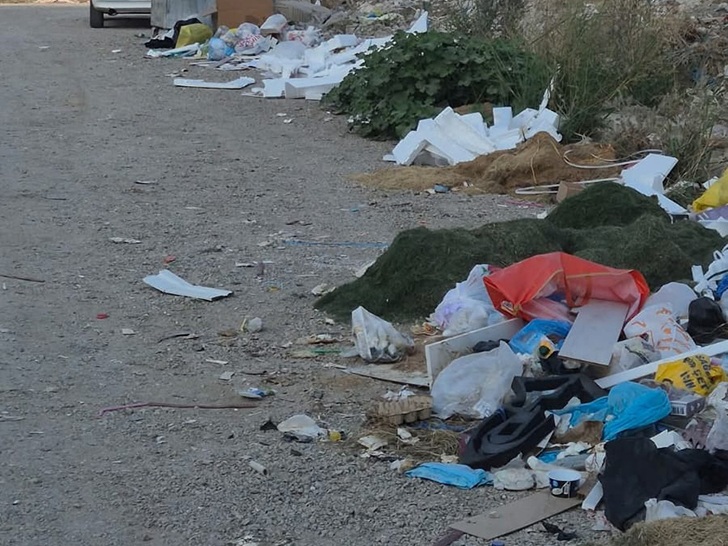 Arsuz Cumhuriyet Mahallesi Cop Sorunu (2)-1