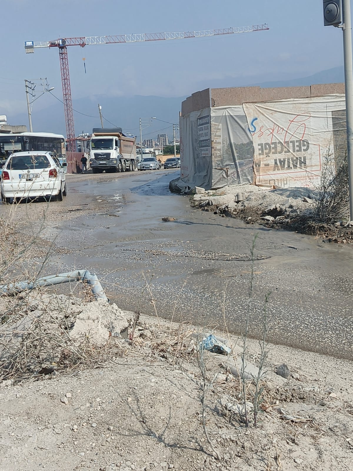 Hatay Yol Sorunu 75Yil Bulvari (1)