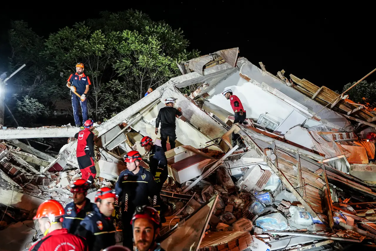 Balikesir Sindirgida Deprem