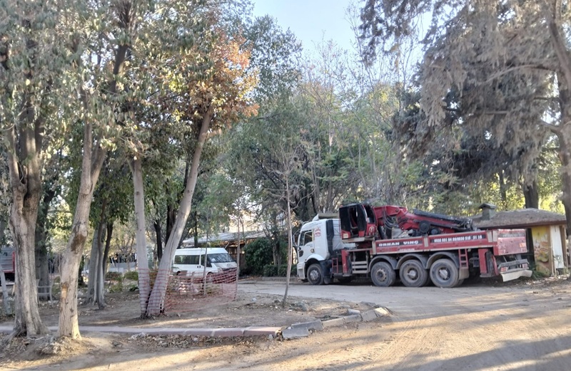 “Parkımızı Geri Istiyoruz!” (6)