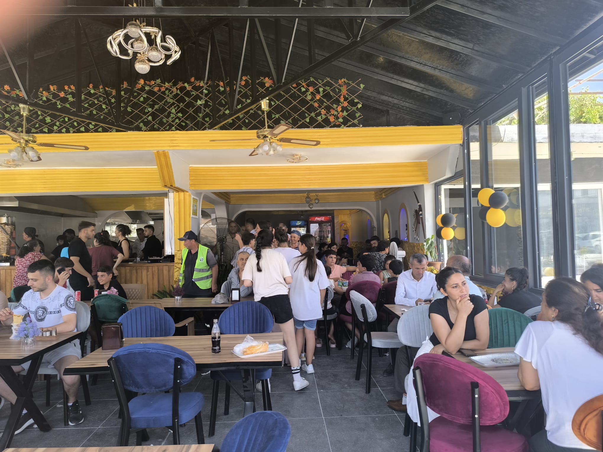 Stella Bistro Cafe (1)