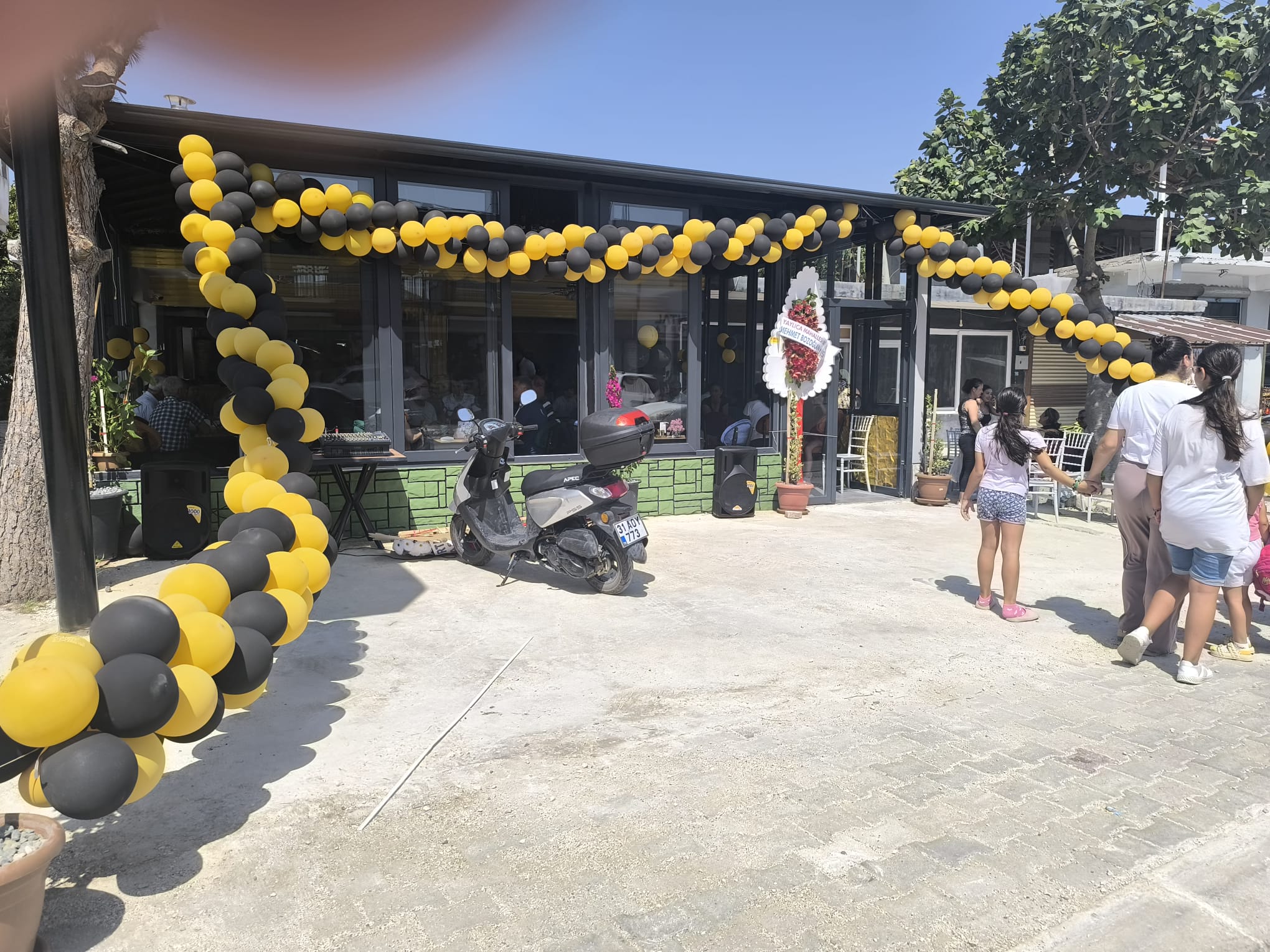 Stella Bistro Cafe (2)