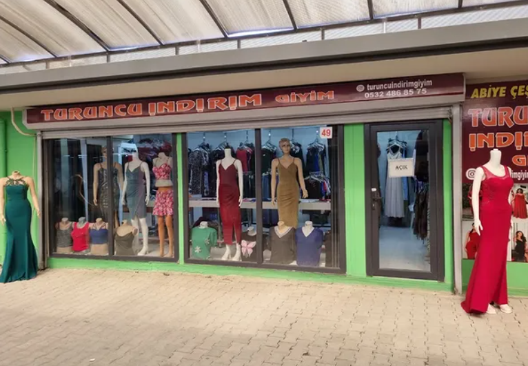 Turuncu Giyim (8)
