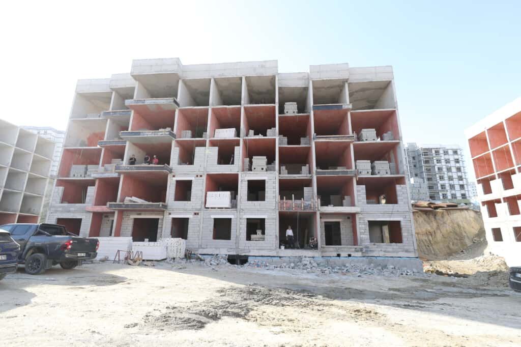 Hatay Antakya'da Afet Konutlarının Yapımı Sürüyor