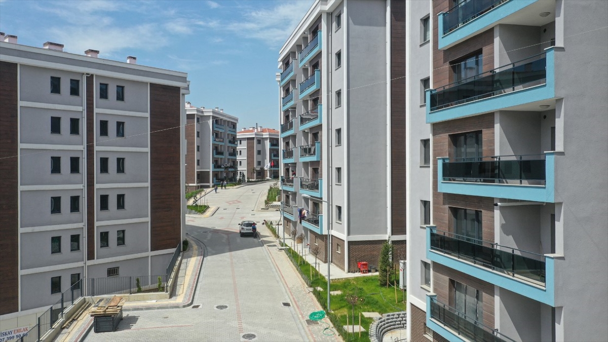 İstanbul'da Fahiş Ev Kiralarına Karşı Sosyal Konut Hamlesinin Detayları Belli Oldu