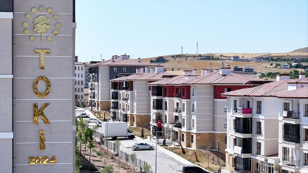 Toki̇, Bugüne Kadar 1 Milyon 740 Bin Aileyi Ev Sahibi Yaptı