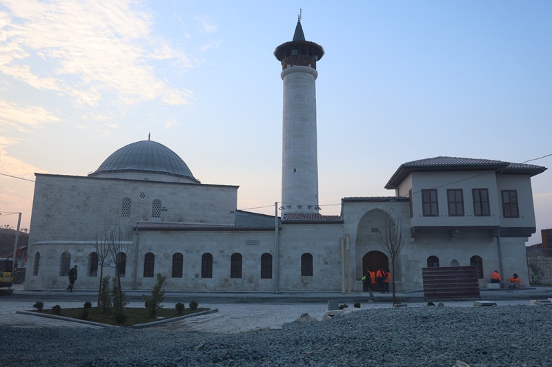Habibi Neccar Cami (1)