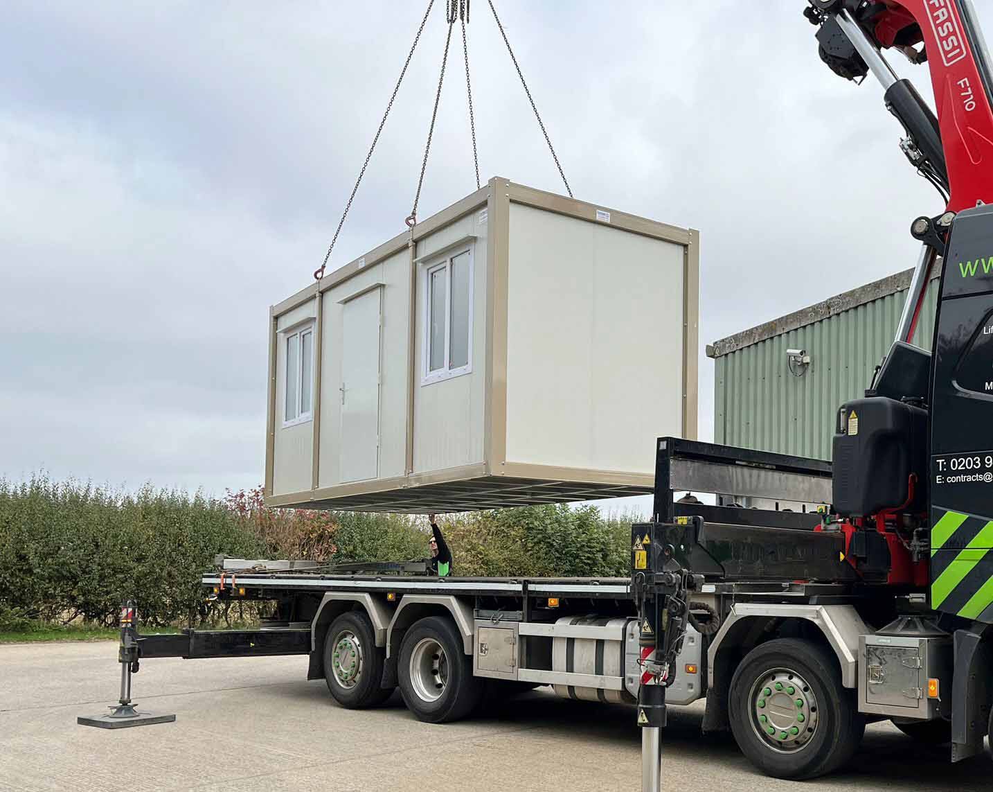 Karmod'dan İngiltere'ye Özel Hazır Konteyner Ofis