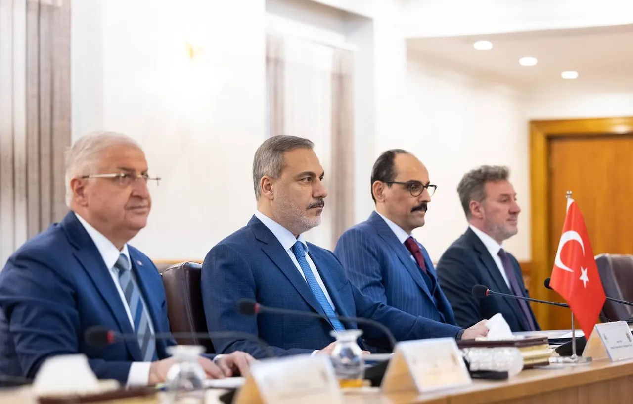 Sdgye Taninan Sure Doluyor Fidan Guler Ve Kalin