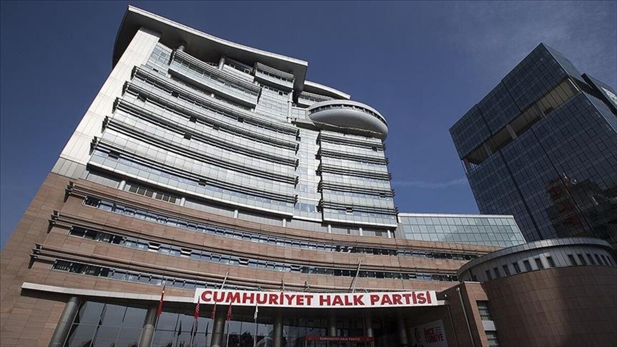 Chp'de Yeni Yılın Ilk Myk'si 5 Ocak, Pm'si 8 Ocak'ta Toplanacak