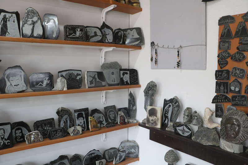 Hataylı Ustanın Taşla Yazdığı 25 Yıllık Hikâye (2)