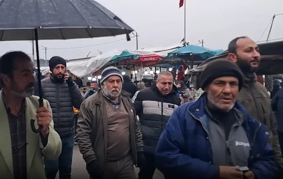 Pazar Kapatılıyor (1) (2)