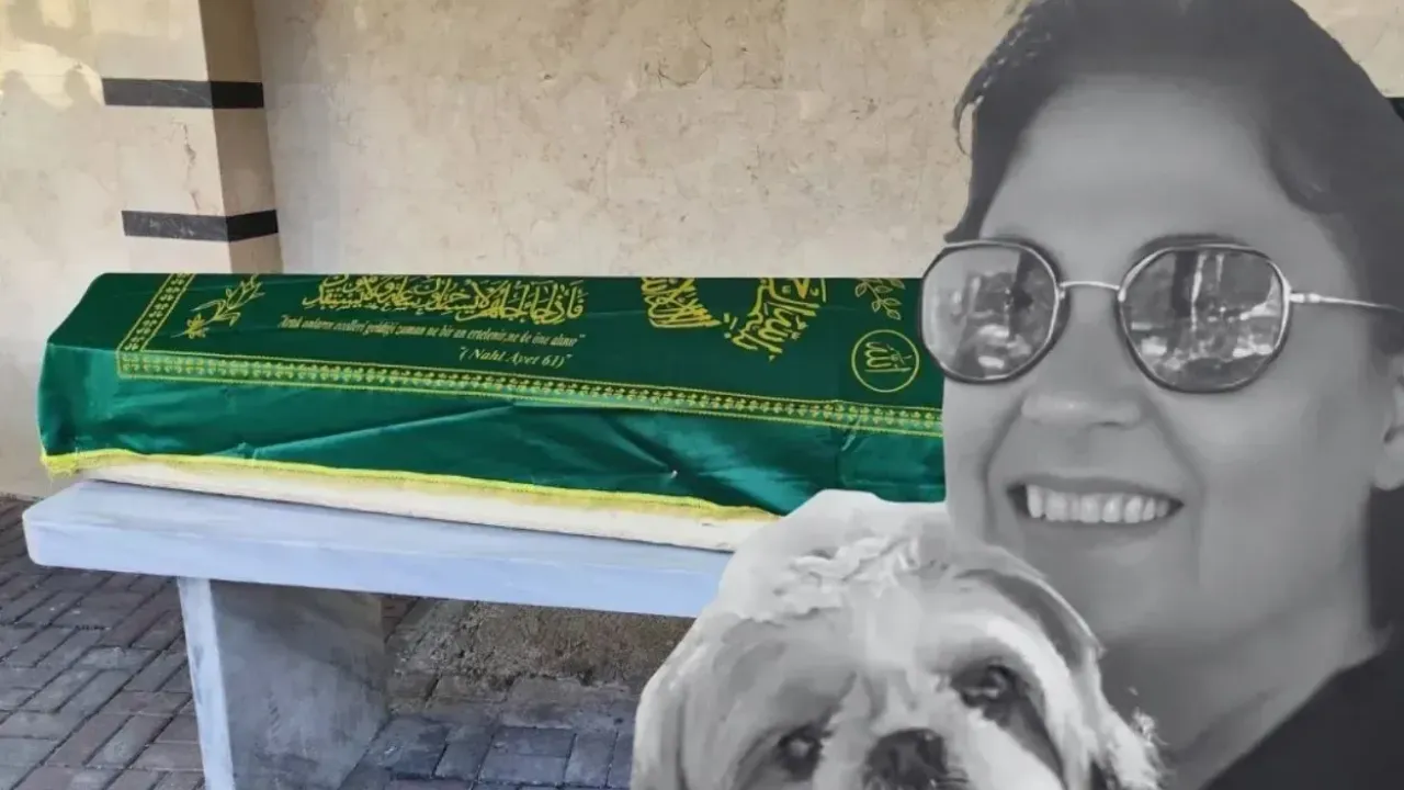 55 Yaşındaki Sınıf Öğretmeni Aylin Polat Dağ