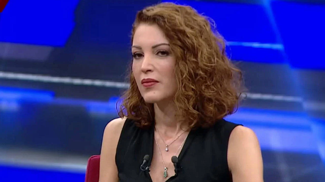 Nagehan Alci Nin Depremzedelere Iliskin Paylasimlari Tepki Cekti Konteynerlardan Cikmak Istemiyorlar