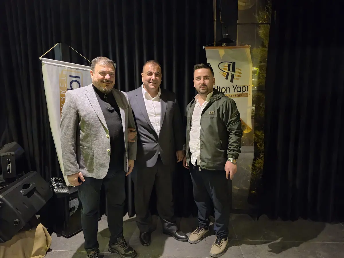 8D4Fe84A E32D 4D0D 85E0 75F6D156F02C