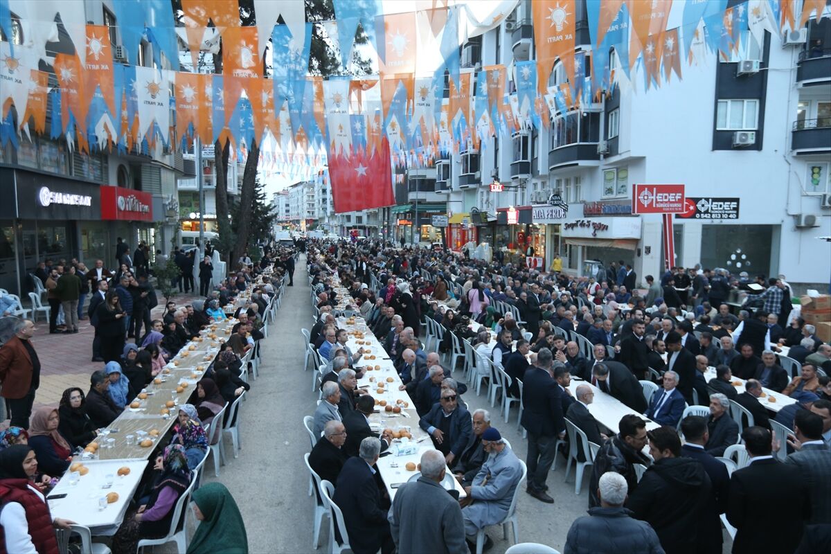 Ak Parti Genel Başkan Yardımcısı Yayman, Osmaniye'de Iftar Programında Konuştu: