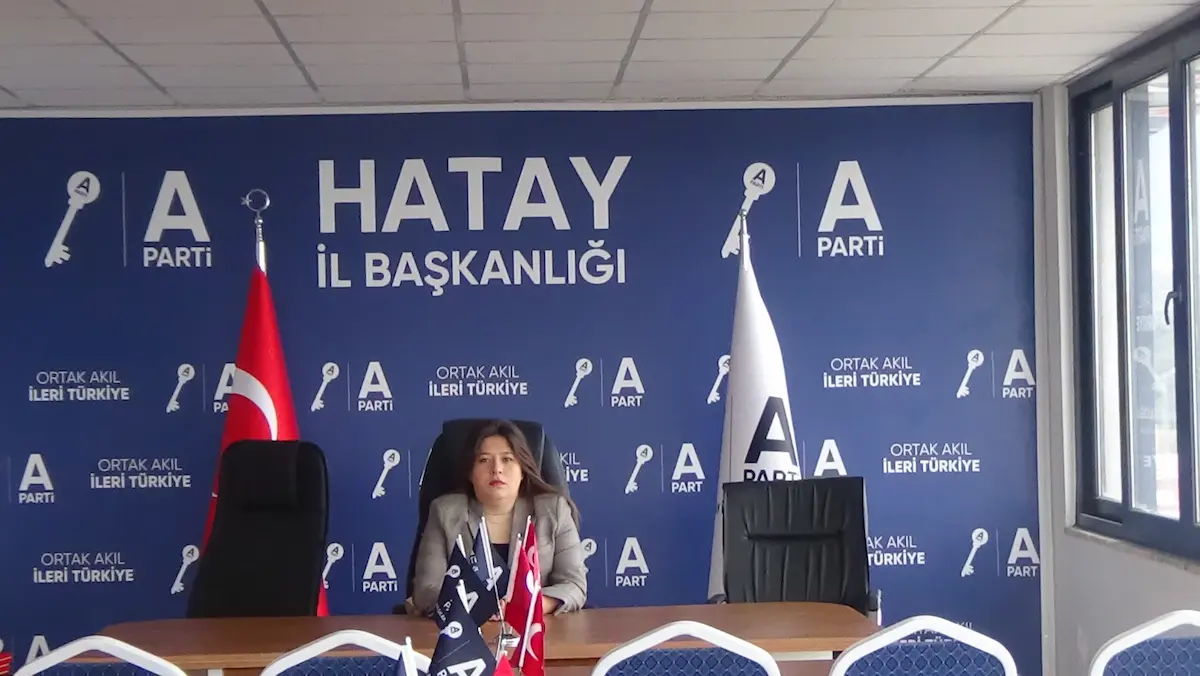 Anahtar Parti̇ (1)-11