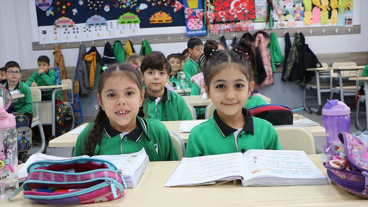 Okullarda 5 Mart'ta Ilk Derste Yeşilay Anlatılacak