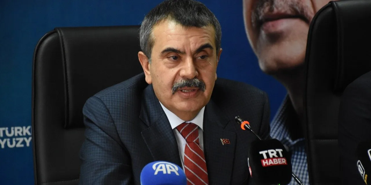 Ara Tatiller Kaldırılacak Mı? Bakan Tekin Şartı Açıkladı!
