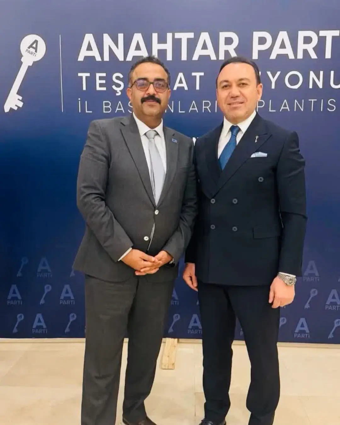 Anahtar Parti Toplantı (1)