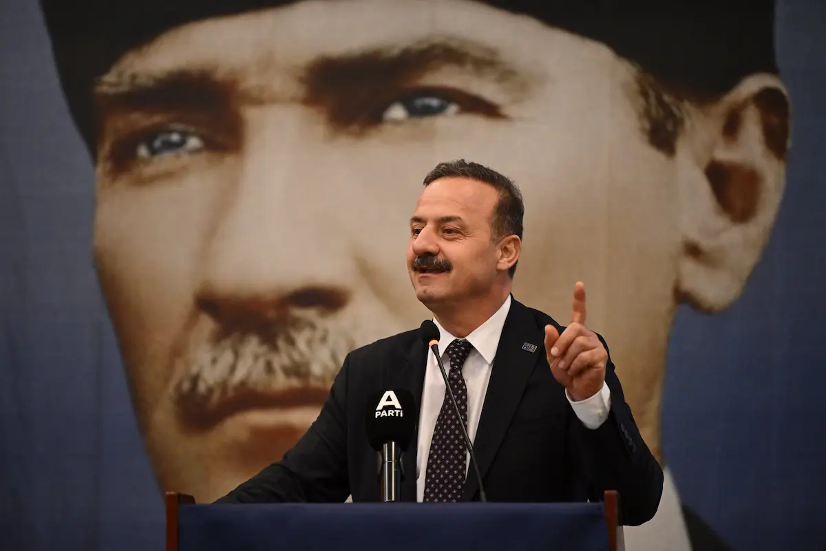 Anahtar Parti Toplantı (2)