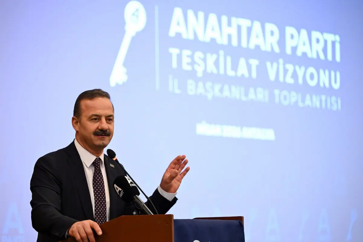 Anahtar Parti Toplantı (3)