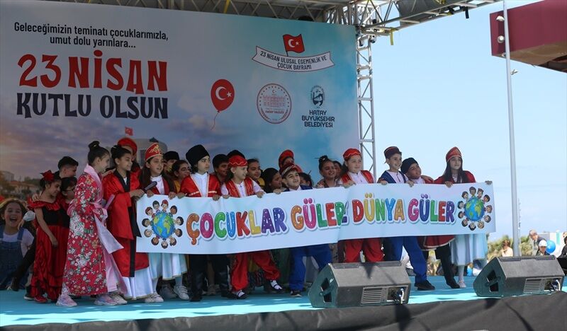 Hatay'da 23 Nisan Ulusal Egemenlik Ve Çocuk Bayramı Kutlandı (3)