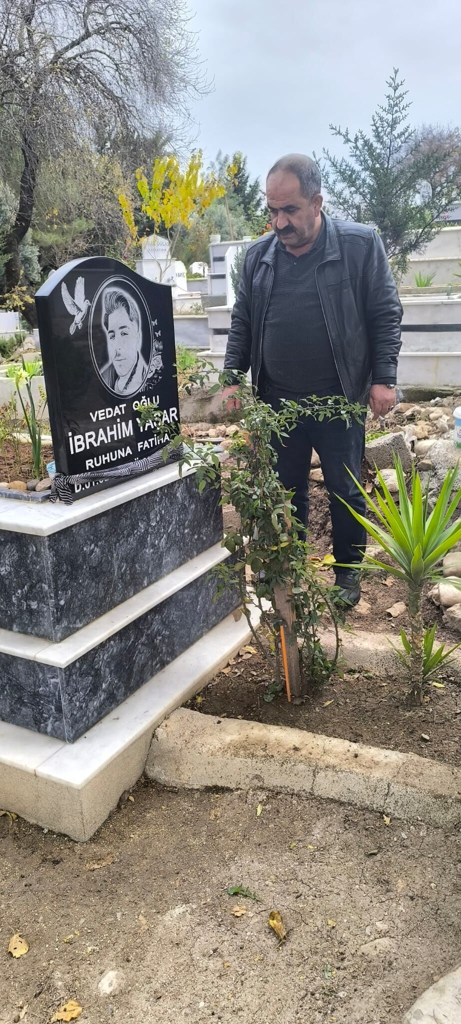 Kundaklanan Konteynerde 1-1