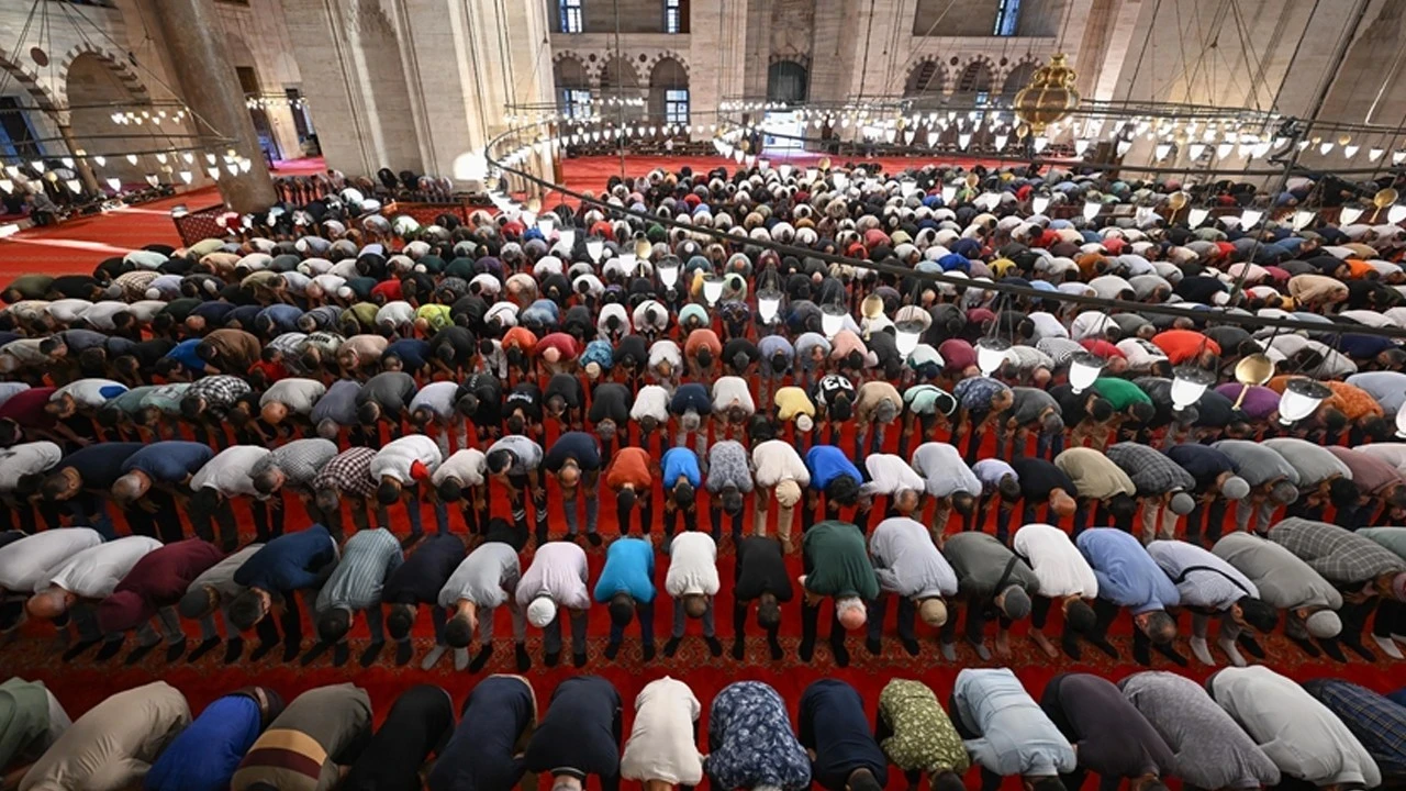 Bayram Namazi Tmgt Cover
