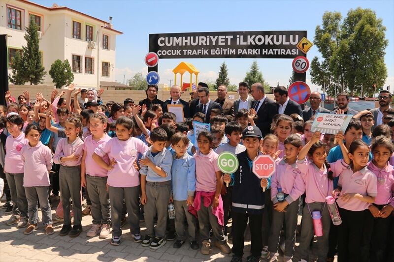 Kırıkhan Ilçesinde Çocuk Trafik Eğitim Alanı Açıldı (1)