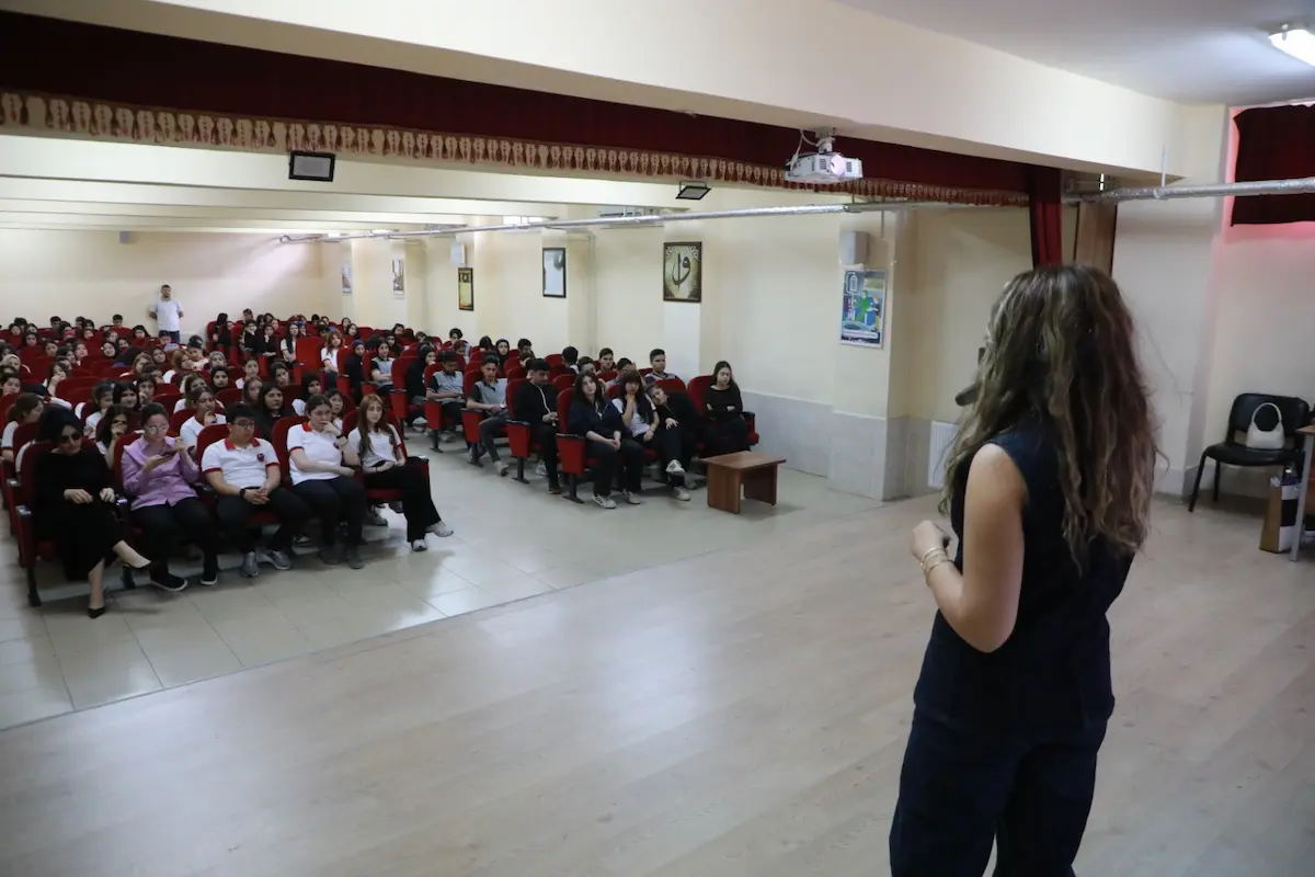 Akran Zorbalığı (3)