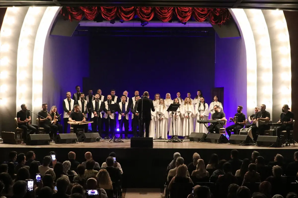 Medeniyetler Korosu (1)