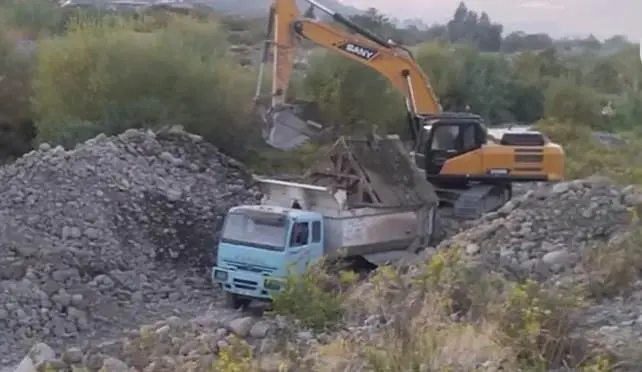 Taş Ocakları Aknehir (5)