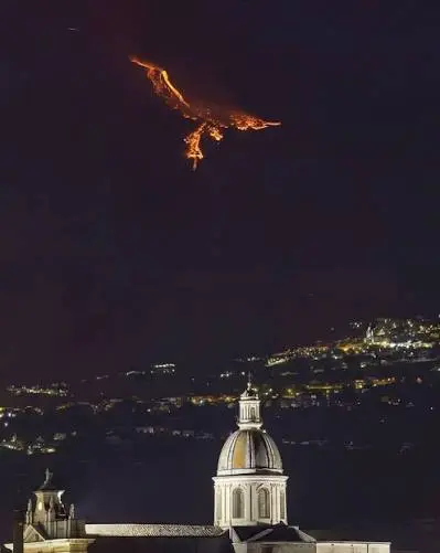 Etna Yanardağı (2)