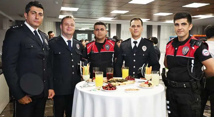 Polis Rütbe (2)