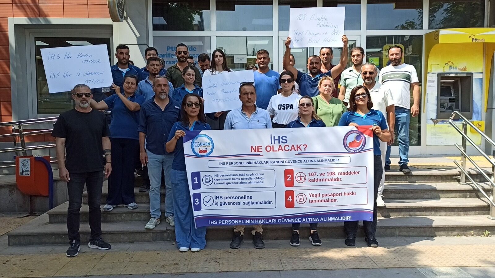 Ptt Işçiler