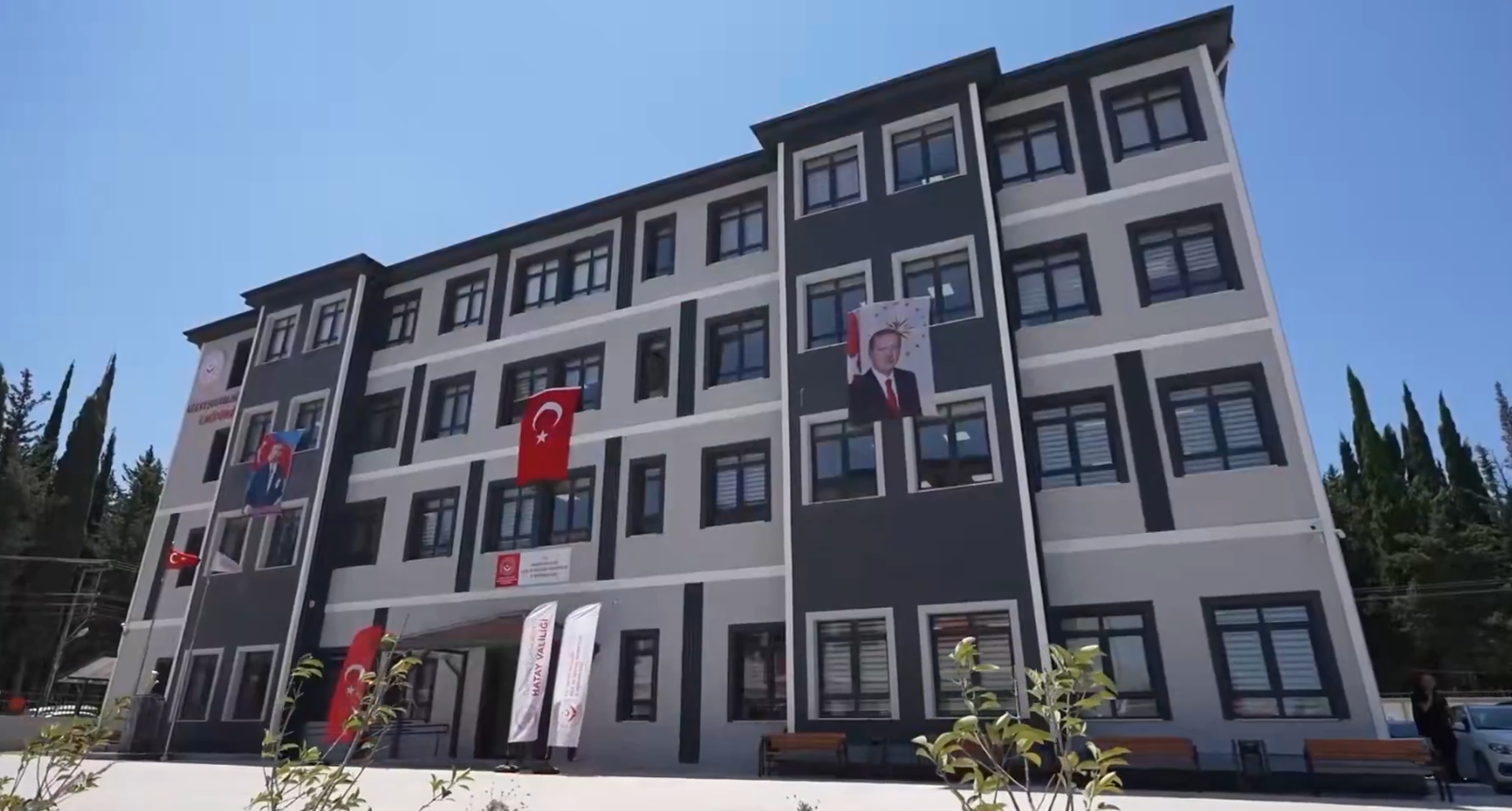 Valilik32